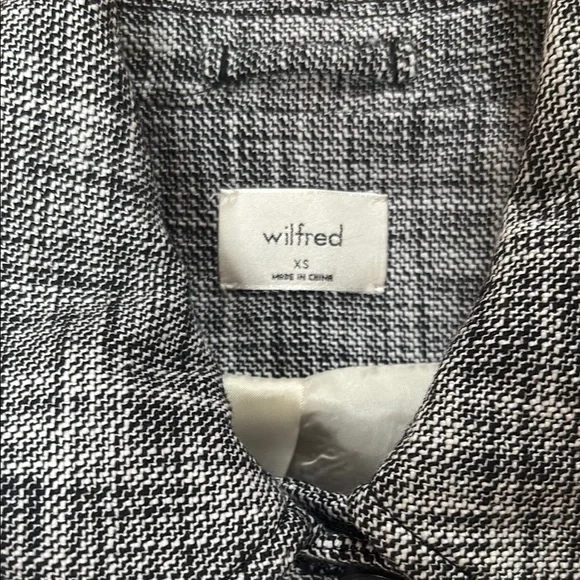 Gray Cropped Jacket - Picture 2 of 2